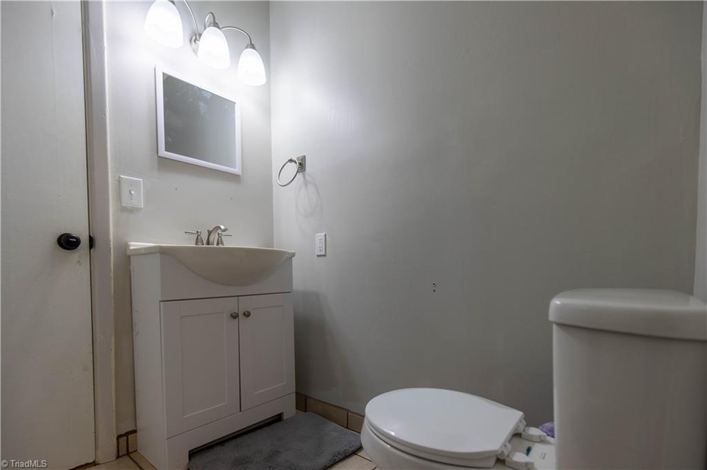 787 Nottingham Drive