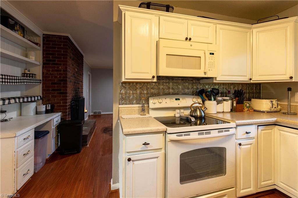 787 Nottingham Drive