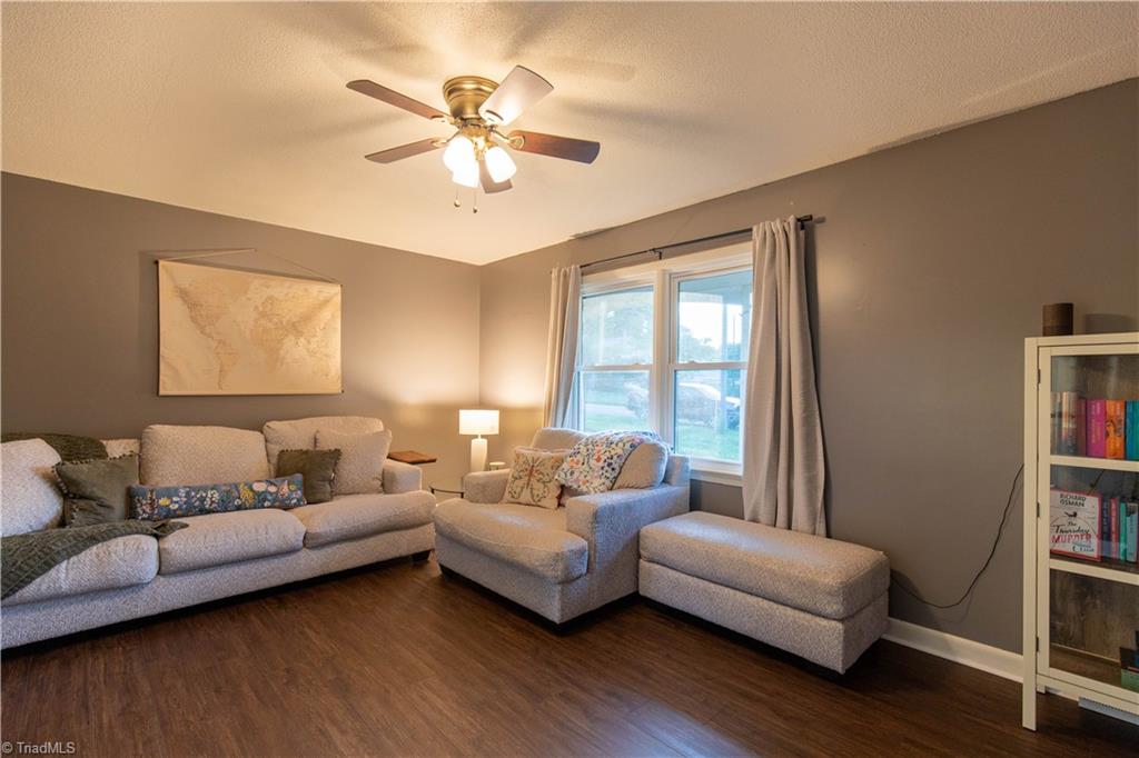 787 Nottingham Drive