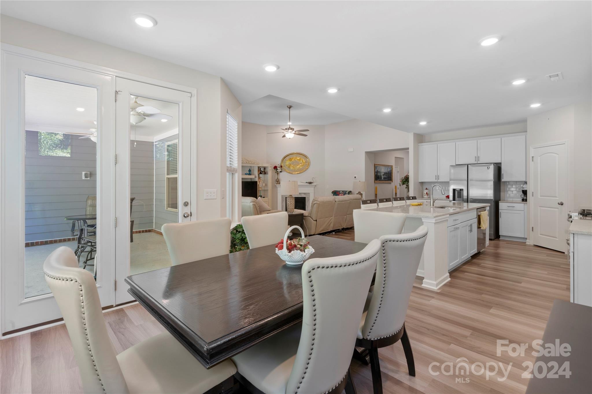 10883 Sparkle Creek Drive