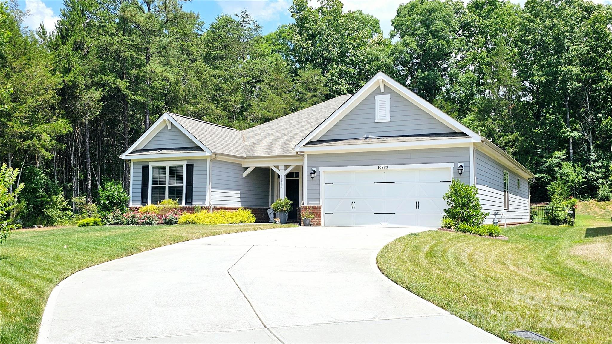 10883 Sparkle Creek Drive