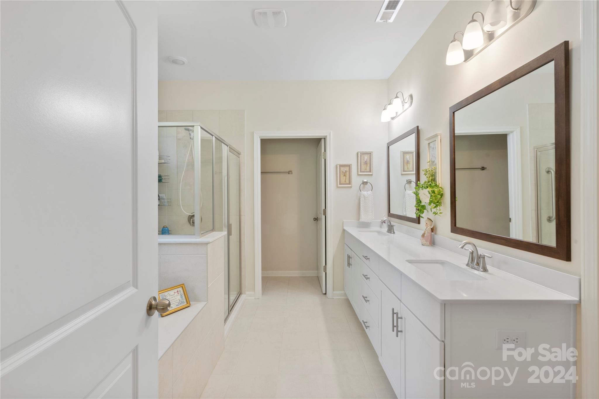 10883 Sparkle Creek Drive
