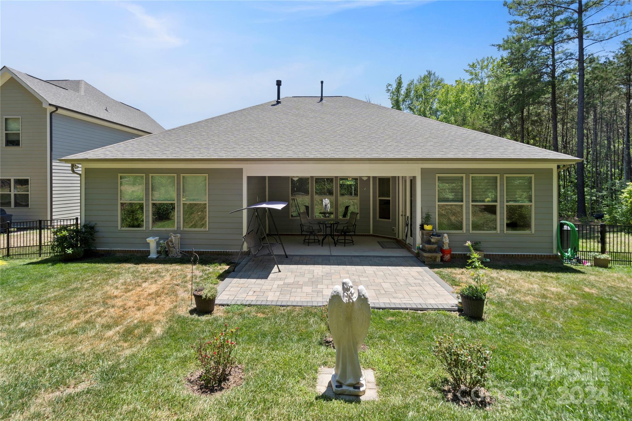 10883 Sparkle Creek Drive