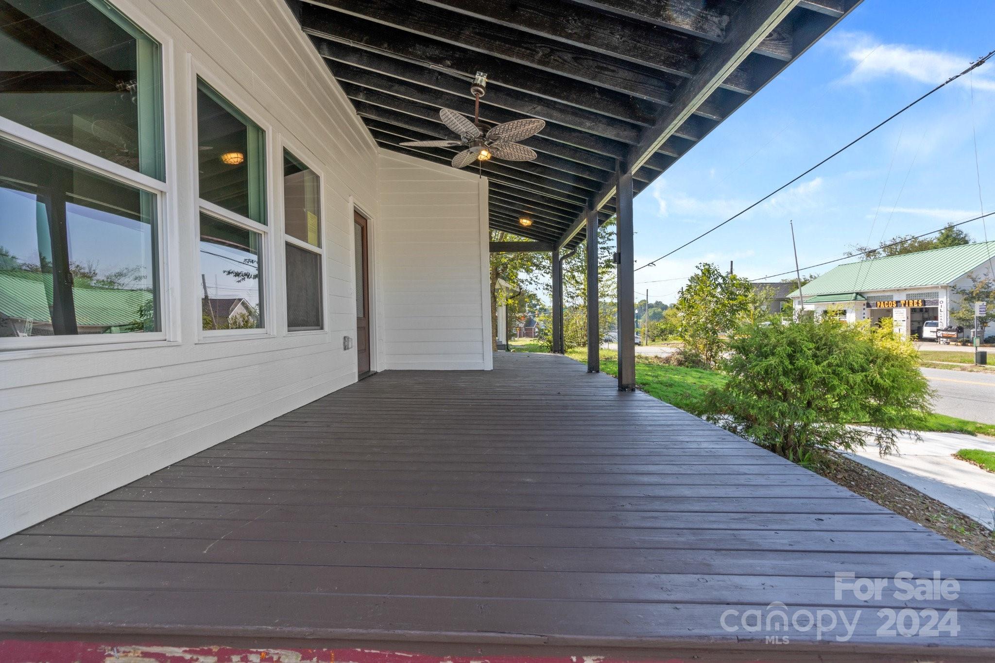 275 Cabarrus Avenue W