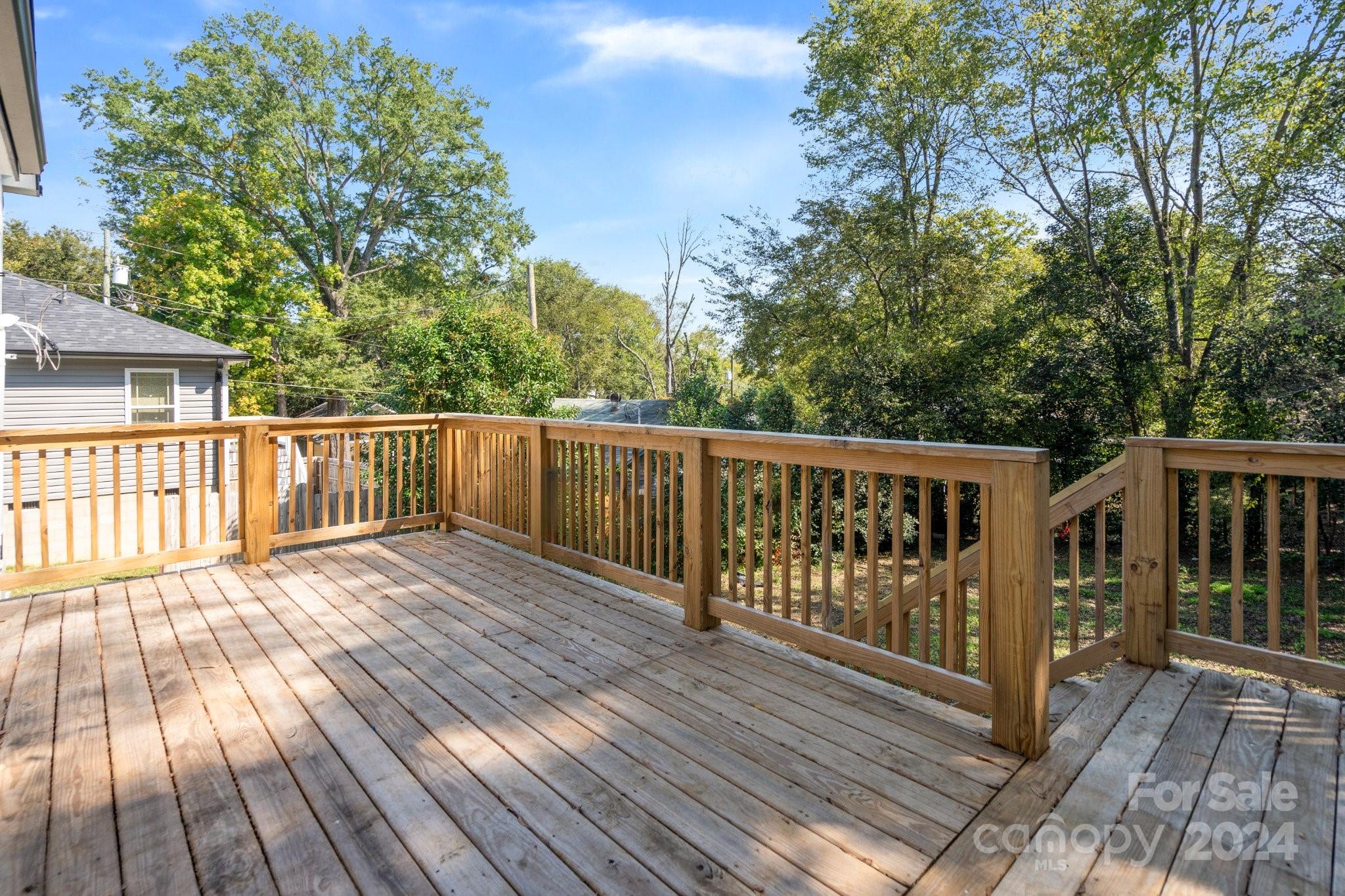 275 Cabarrus Avenue W