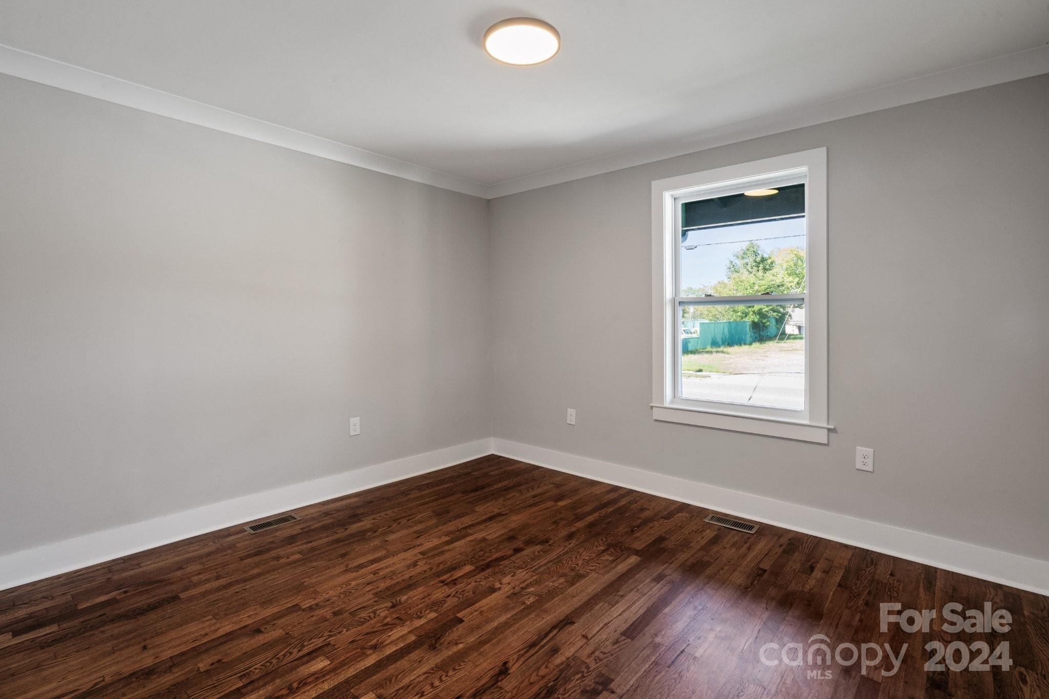 275 Cabarrus Avenue W