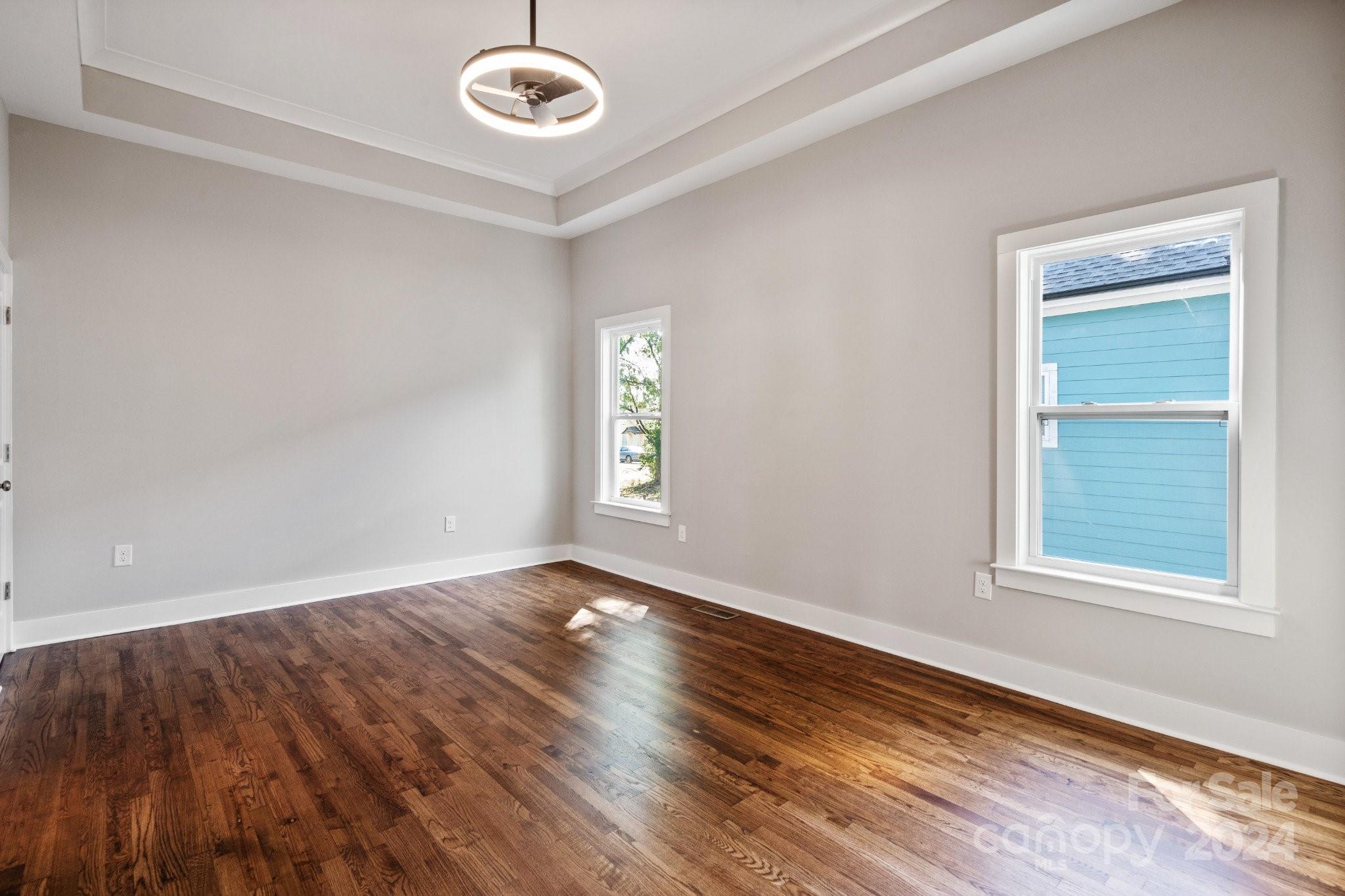 275 Cabarrus Avenue W