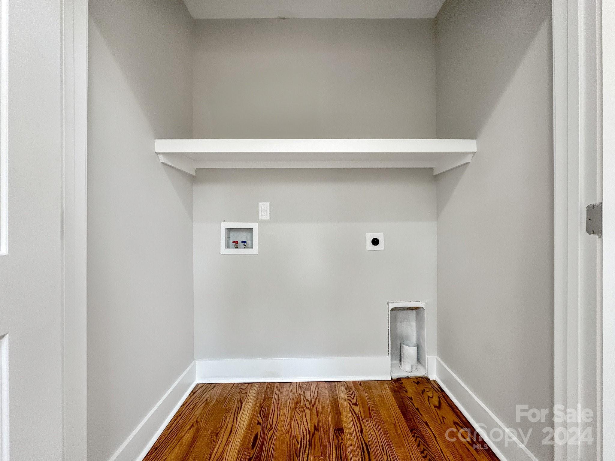 275 Cabarrus Avenue W