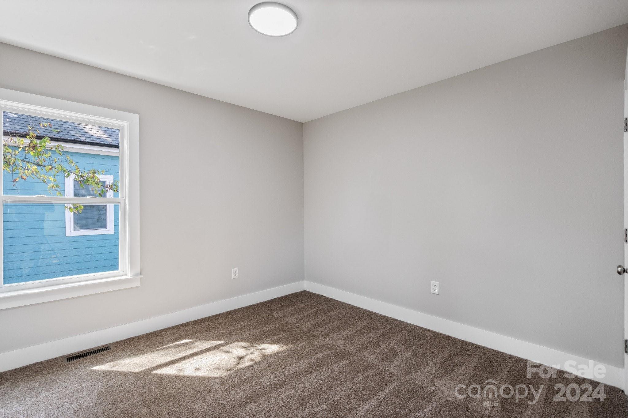 275 Cabarrus Avenue W