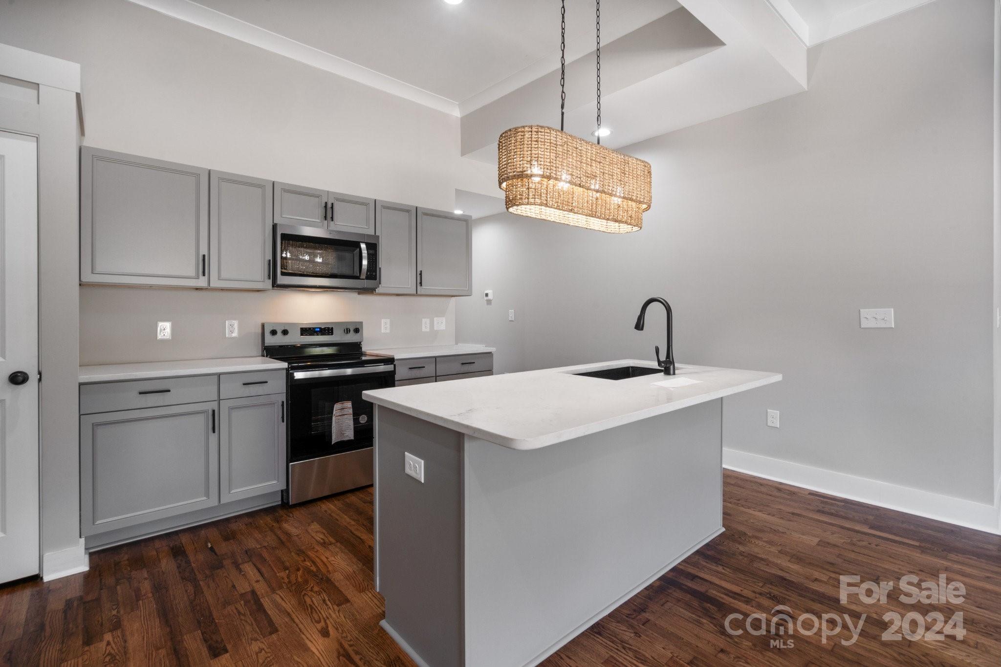 275 Cabarrus Avenue W