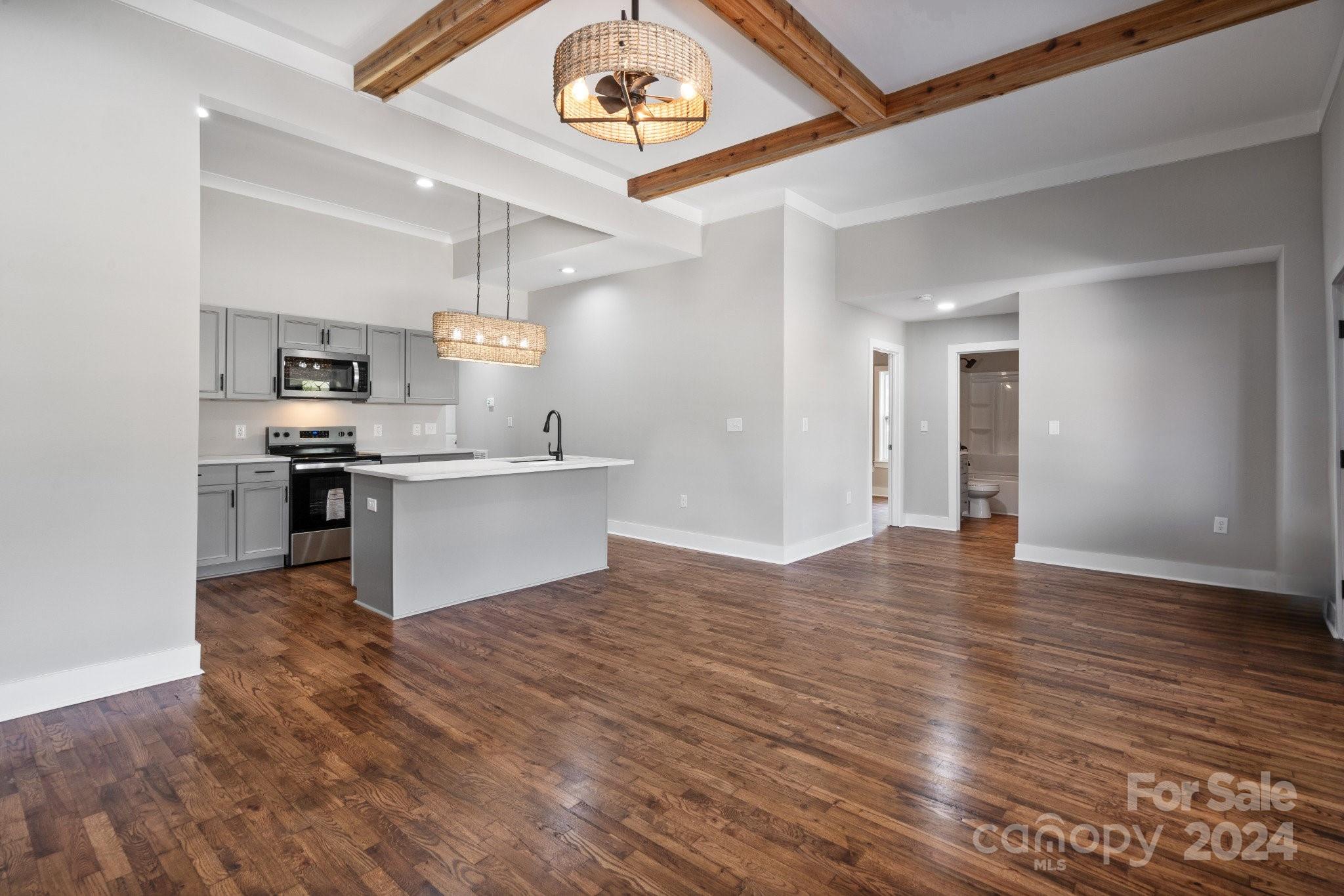 275 Cabarrus Avenue W