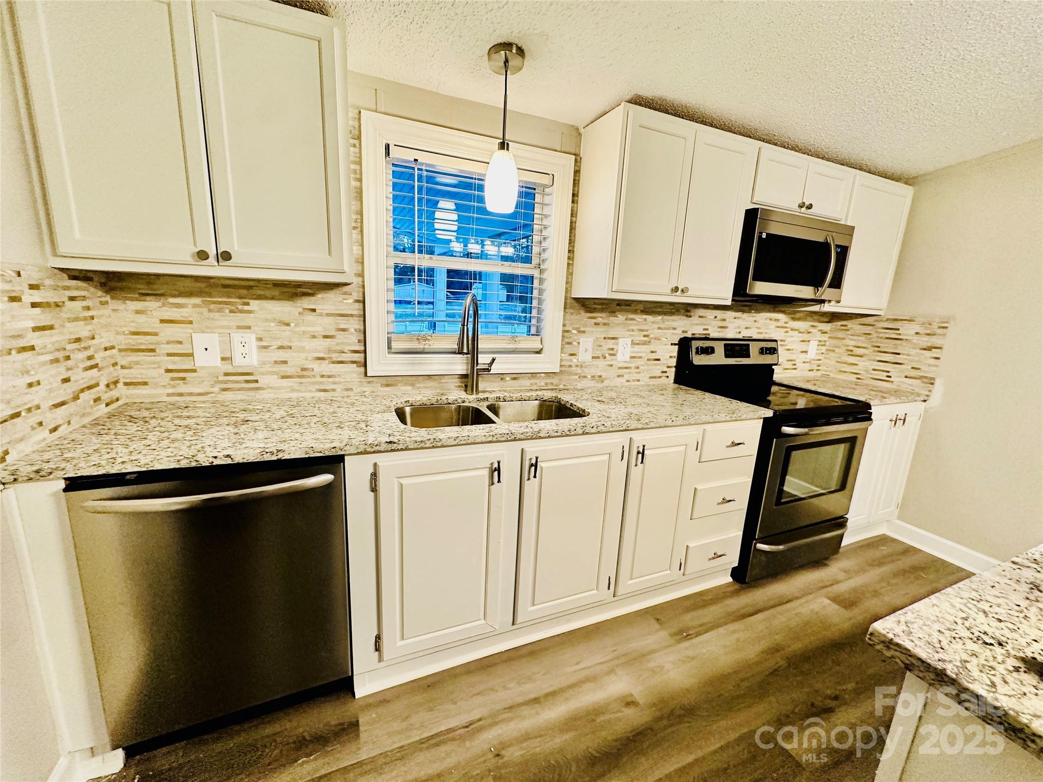 980 Olde Creek Trail