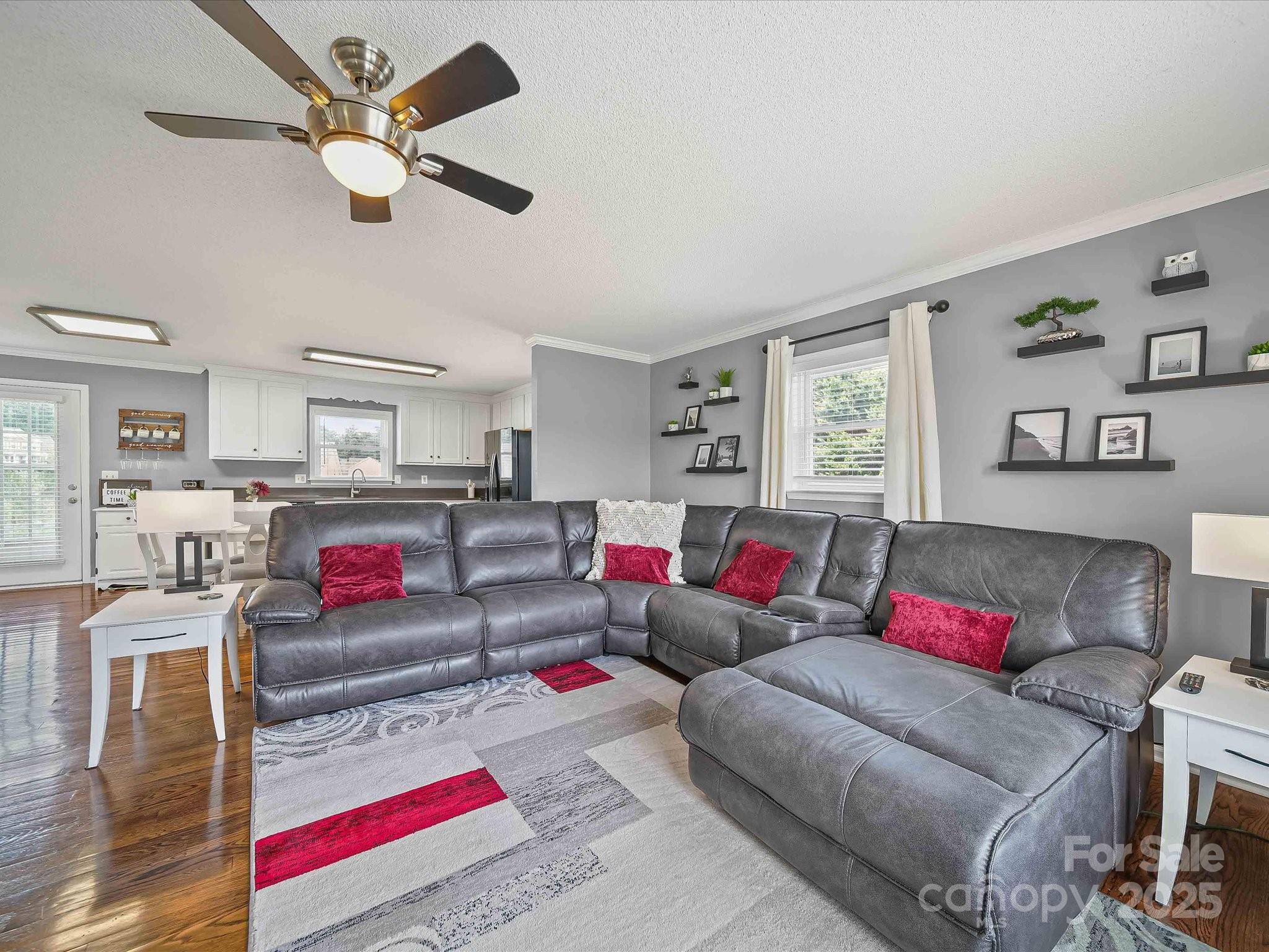 5339 Lake Glenn Drive