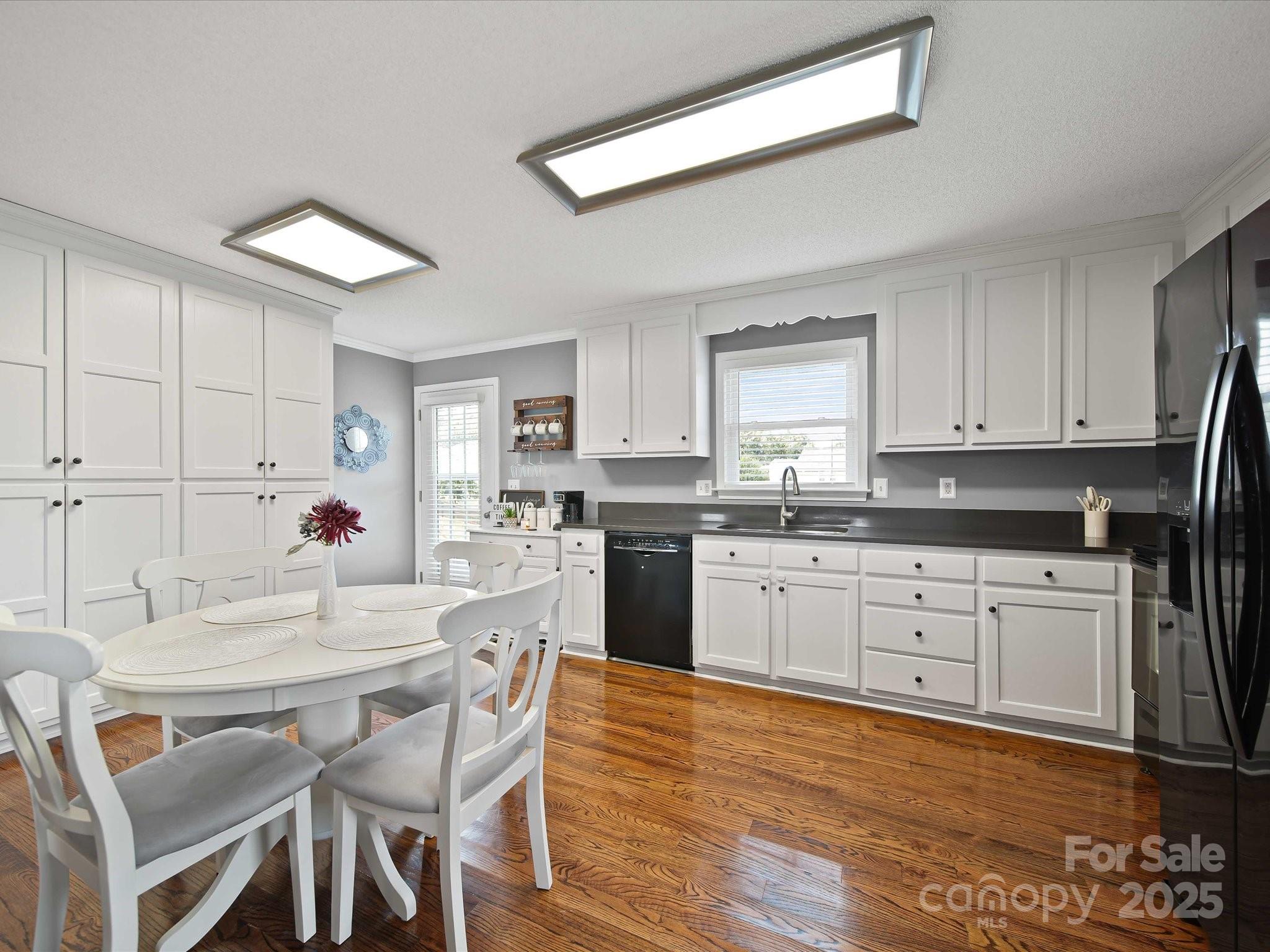 5339 Lake Glenn Drive