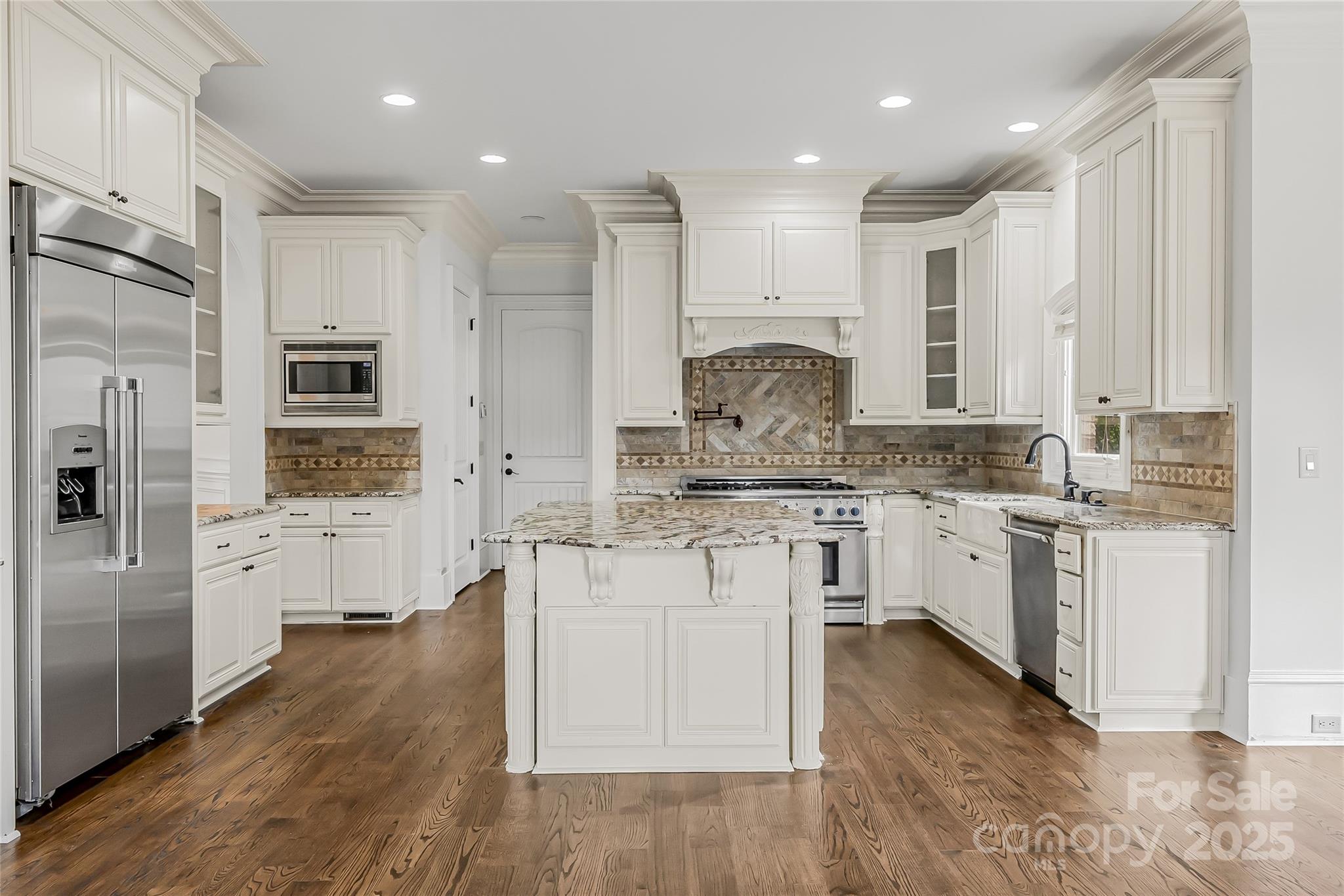 612 Beauhaven Lane