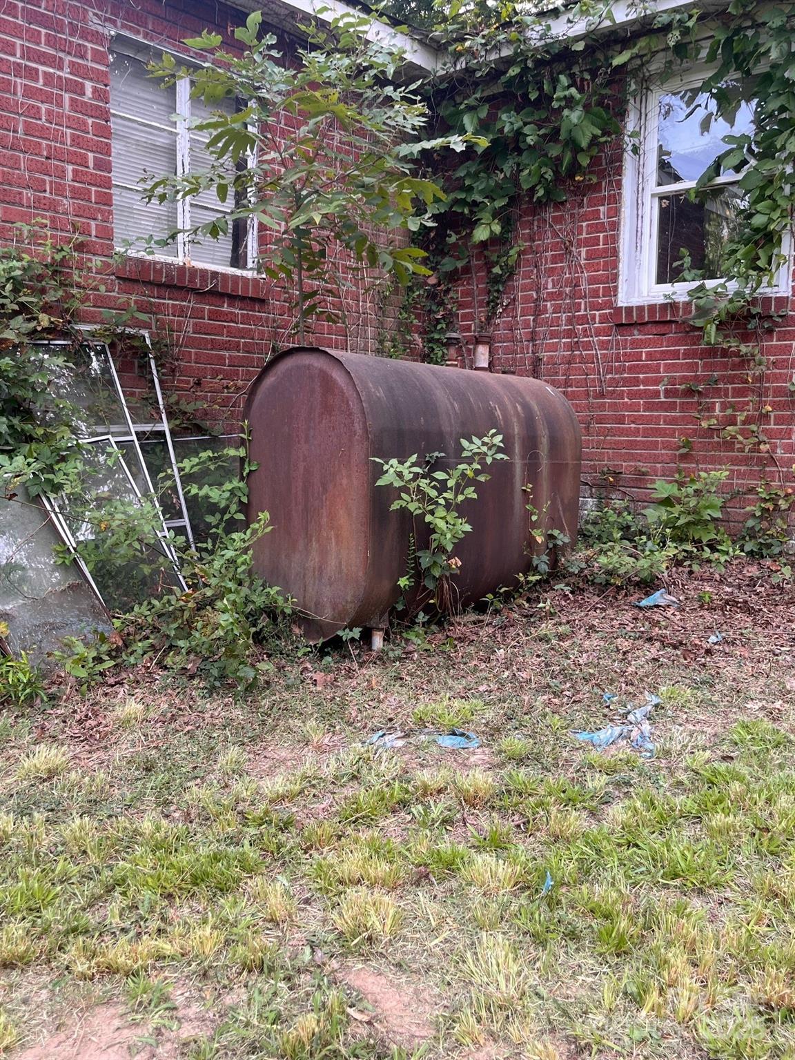 2122 US Highway 52 Highway N