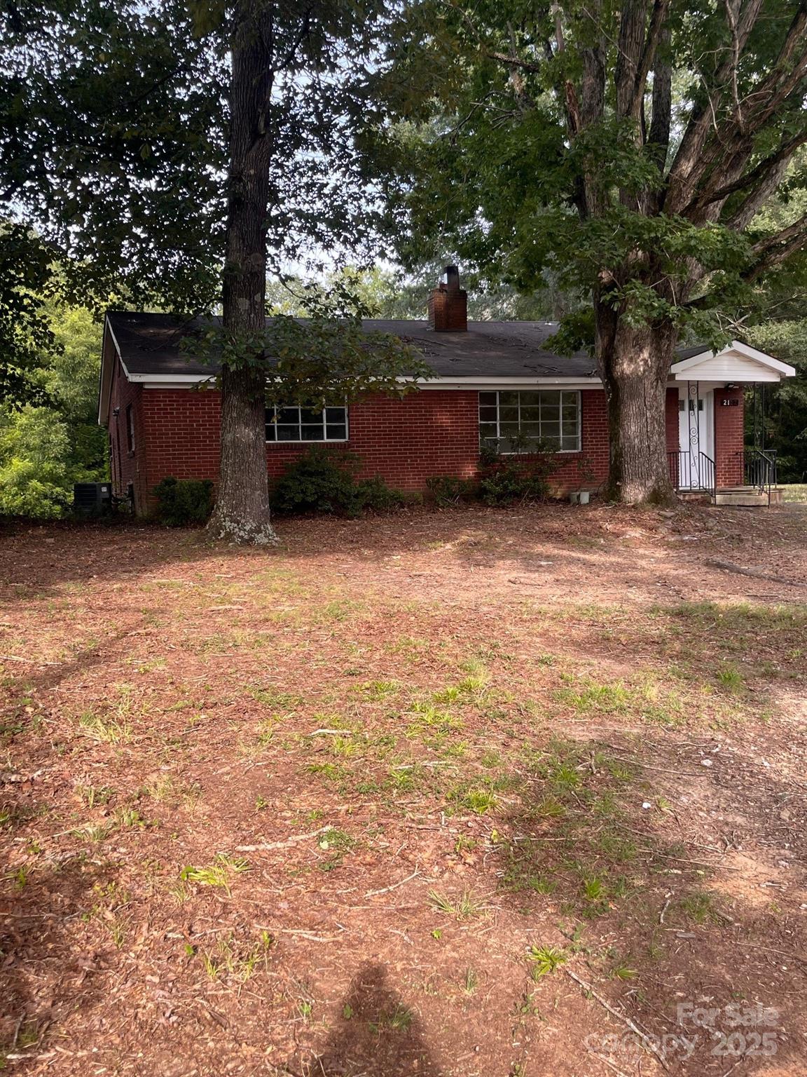 2122 US Highway 52 Highway N