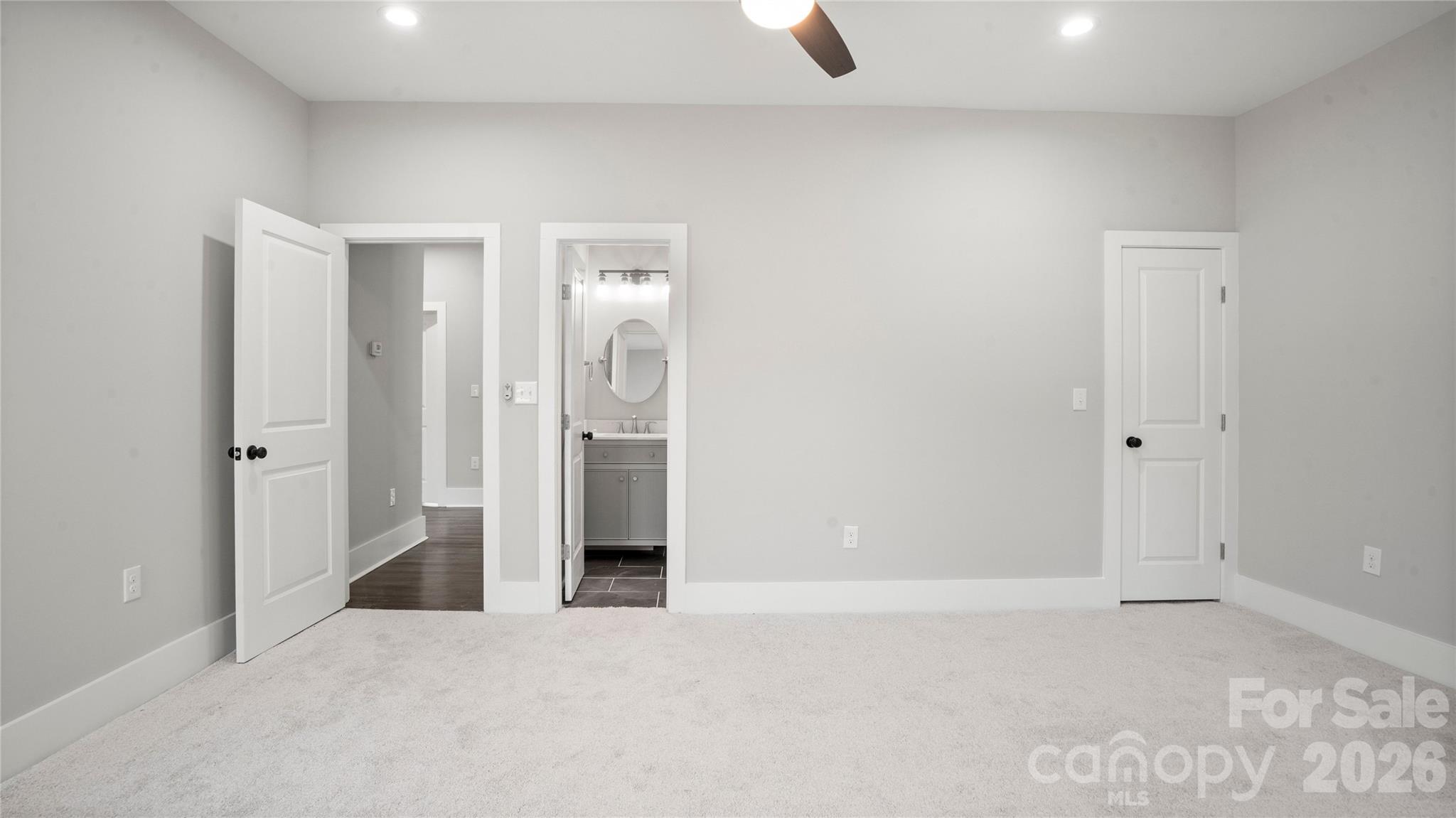 211 Tournament Drive SW