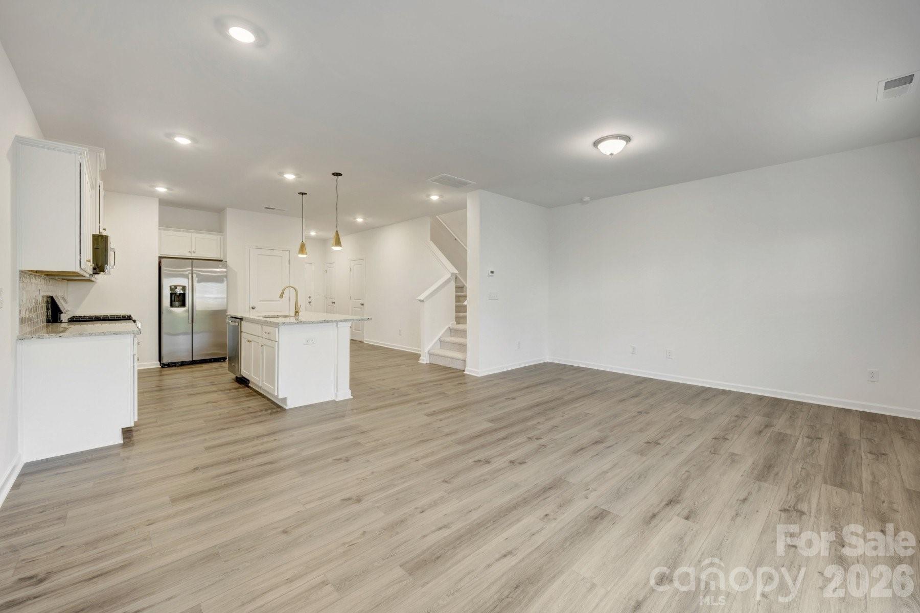 832 Earhart Street NW