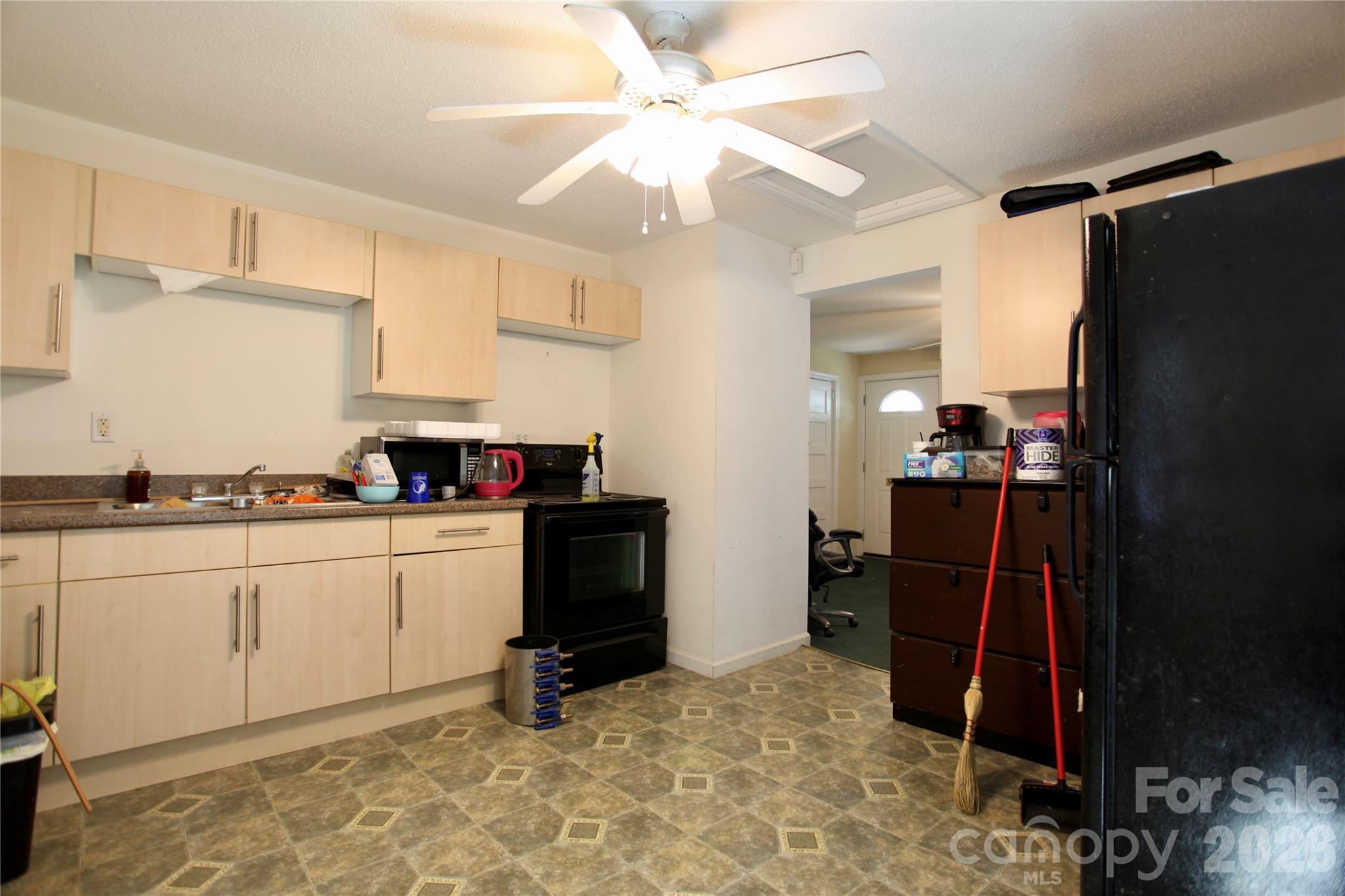 381 McGill Avenue NW