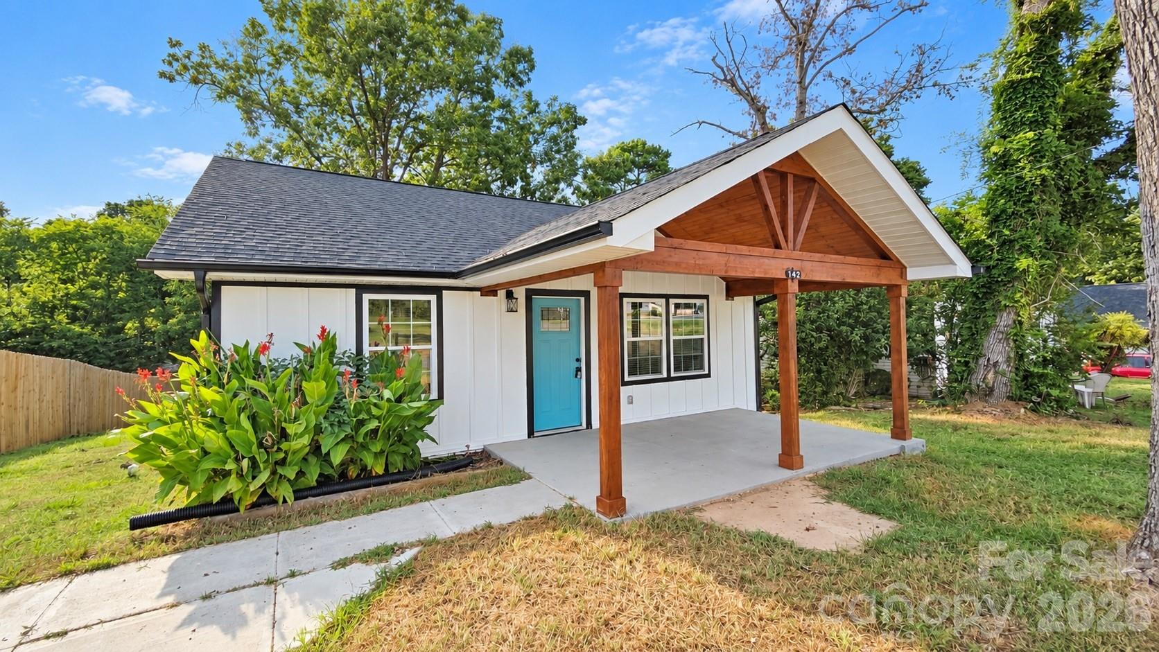 142 S Morrow Avenue