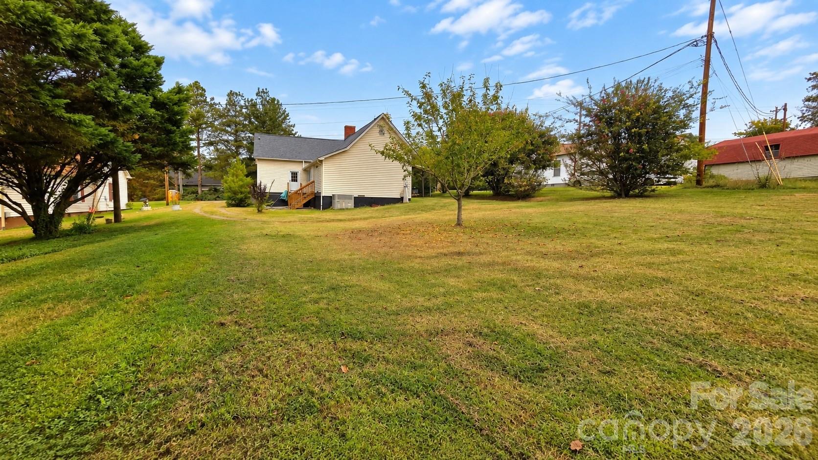 3481 Roberta Road