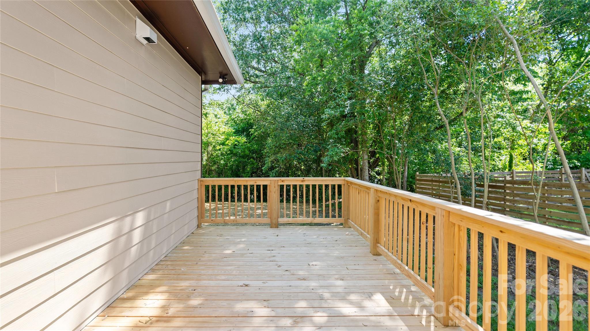 211 Tournament Drive SW