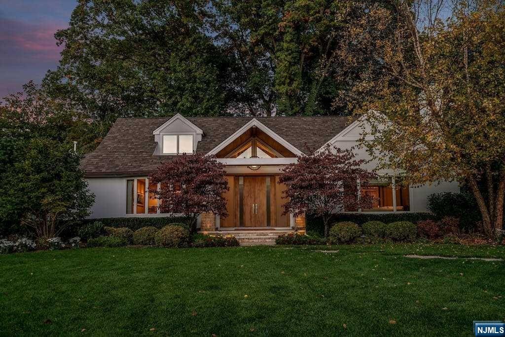 399 Glenwood Road