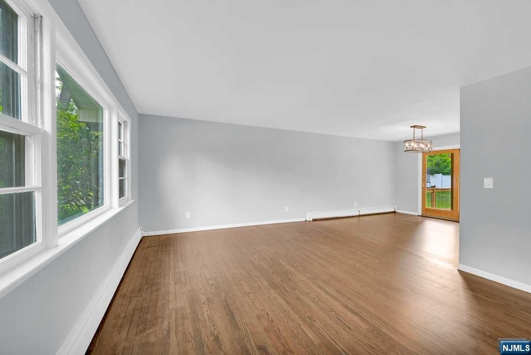 7 Echo Hill Road