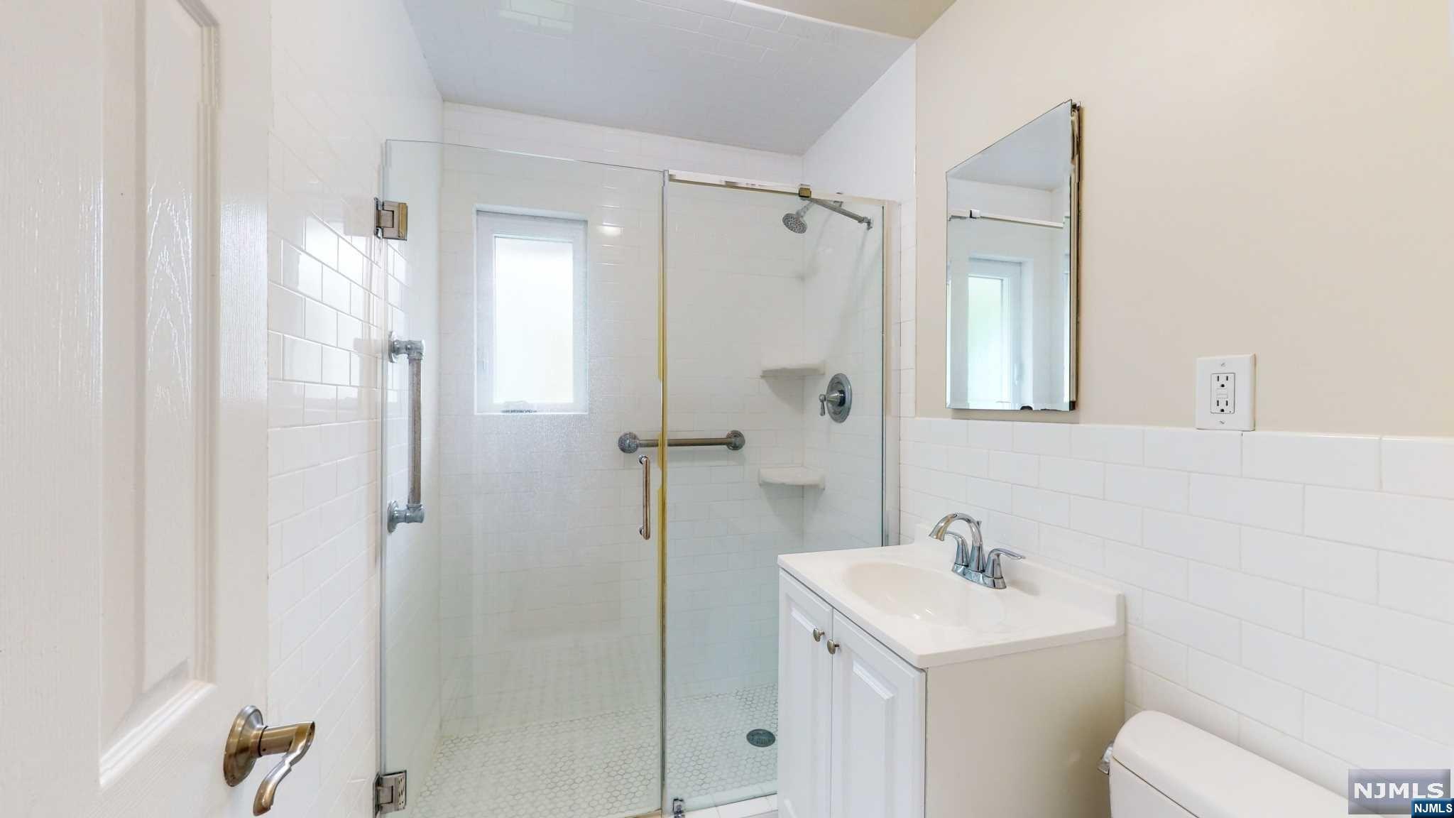 682 Midwood Road