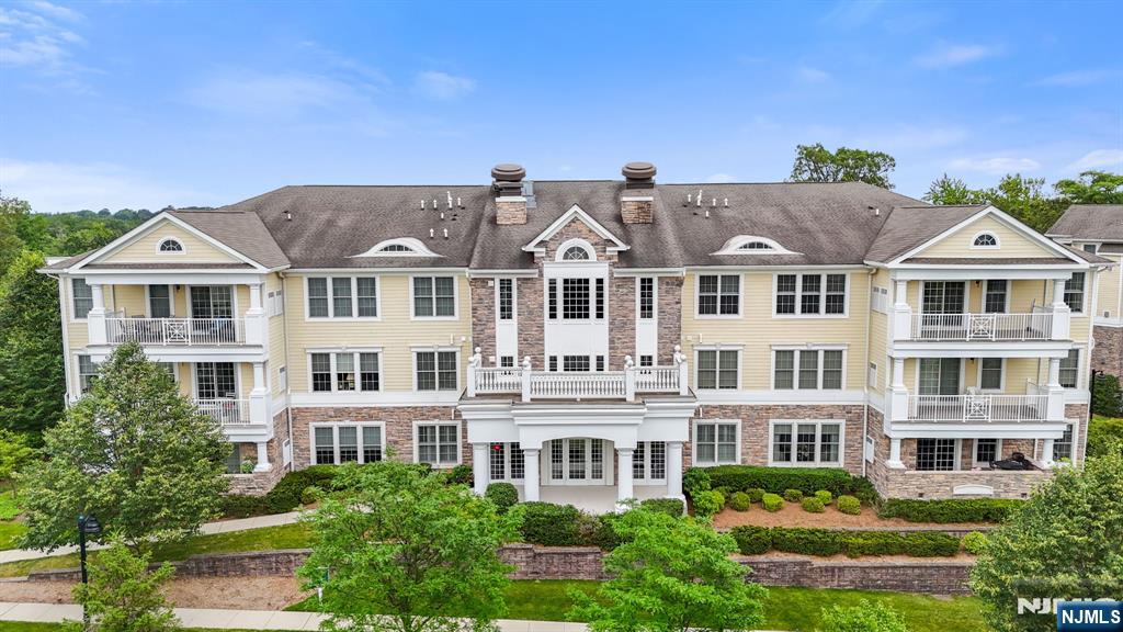 510 Four Seasons Lane 510