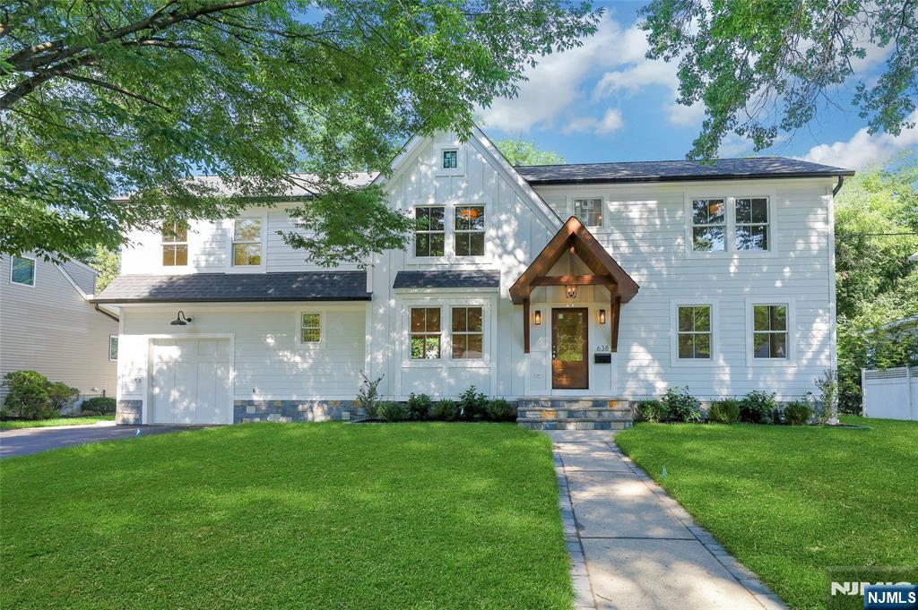 638 Falmouth Avenue