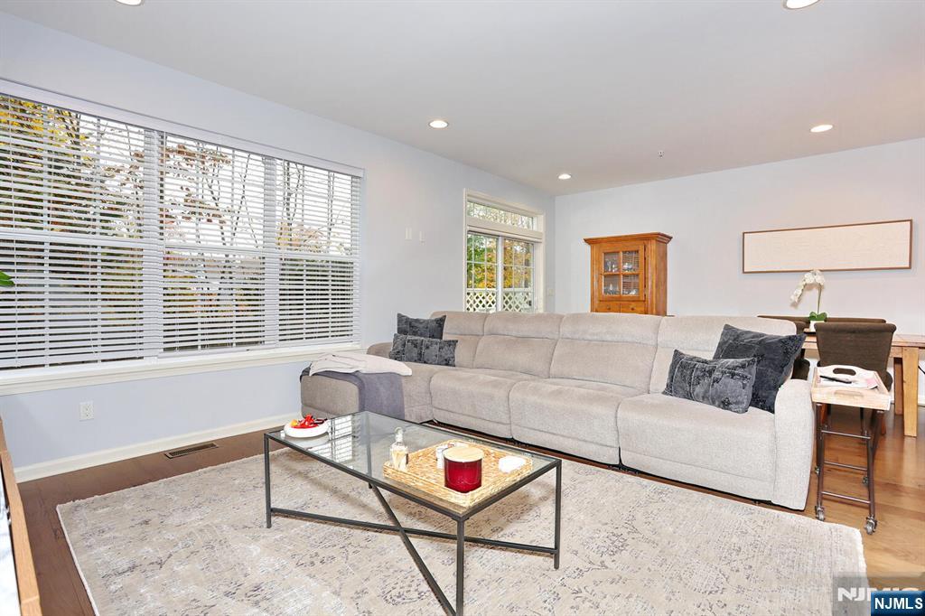 4 Masterson Court 4