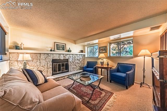 422 Saddlemountain Road