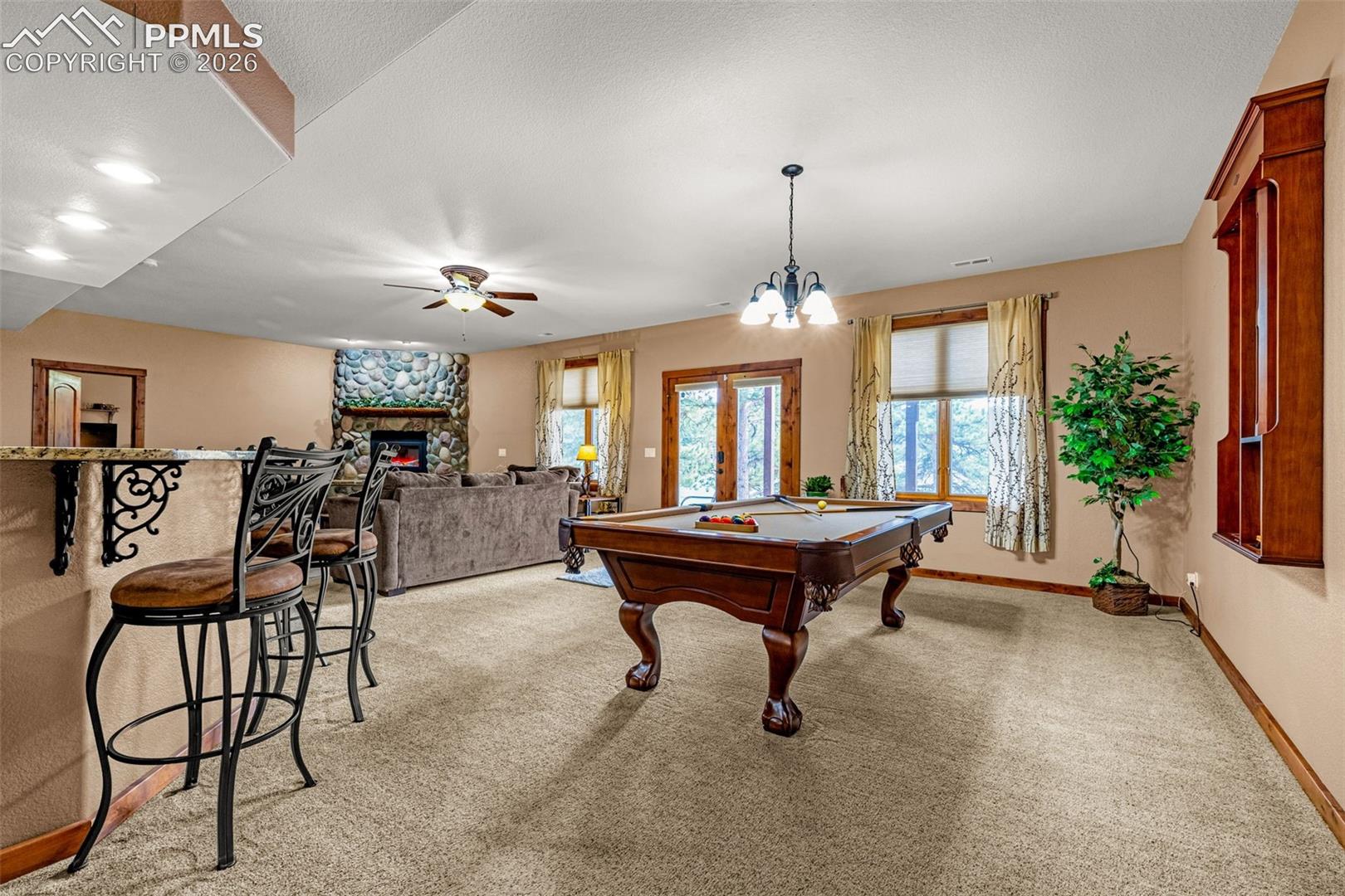 791 Skyline Drive