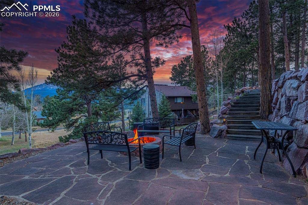 791 Skyline Drive