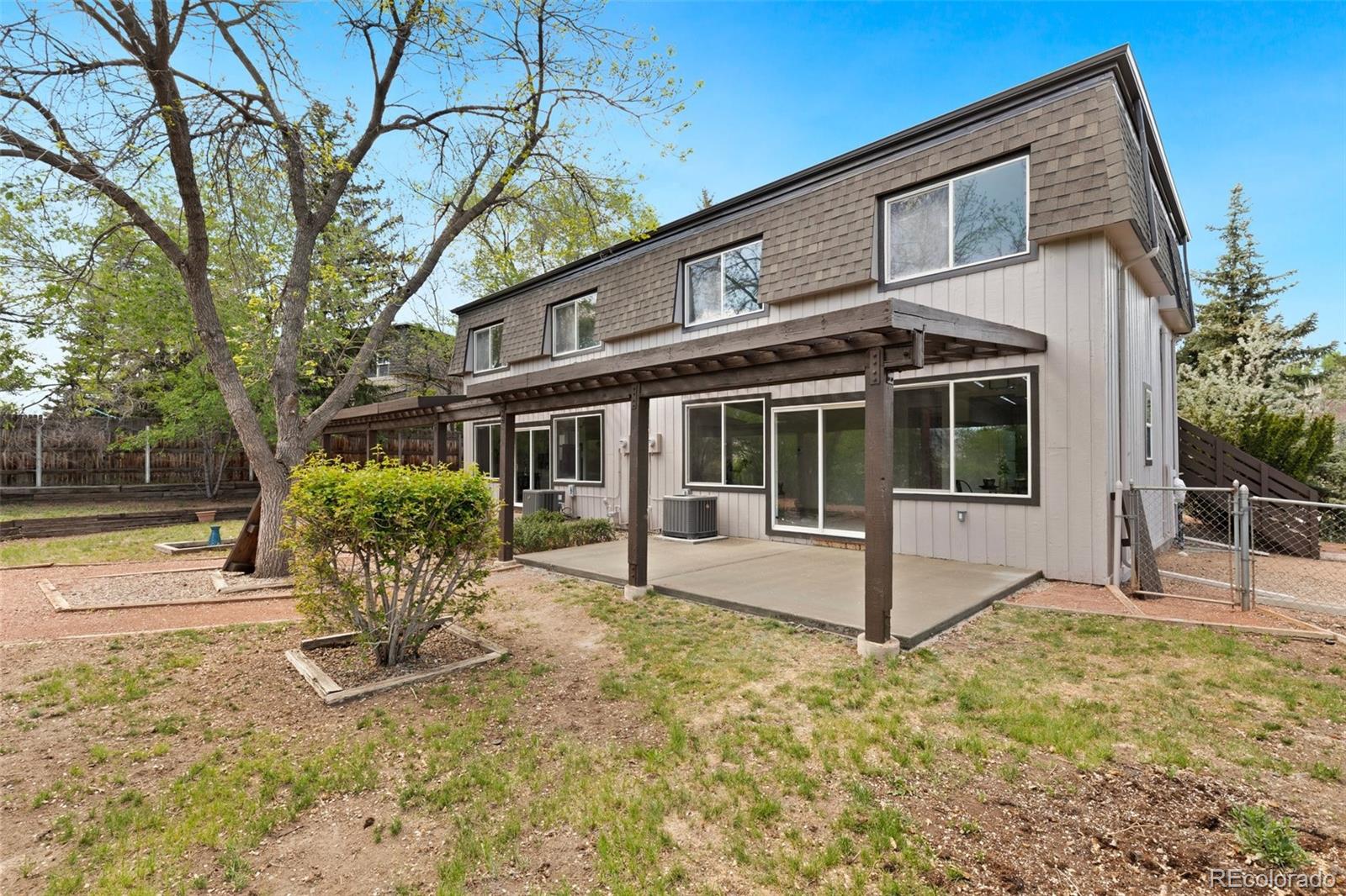 2115 Friendship Circle