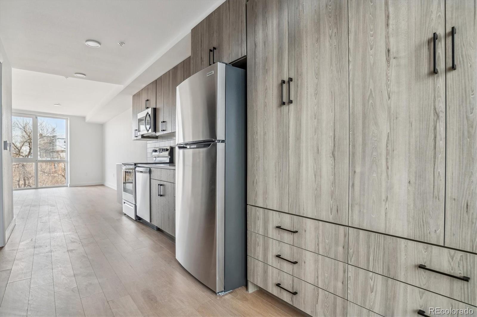3575 Chestnut Place Unit: 804