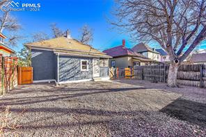 2421 N Greenwood Street
