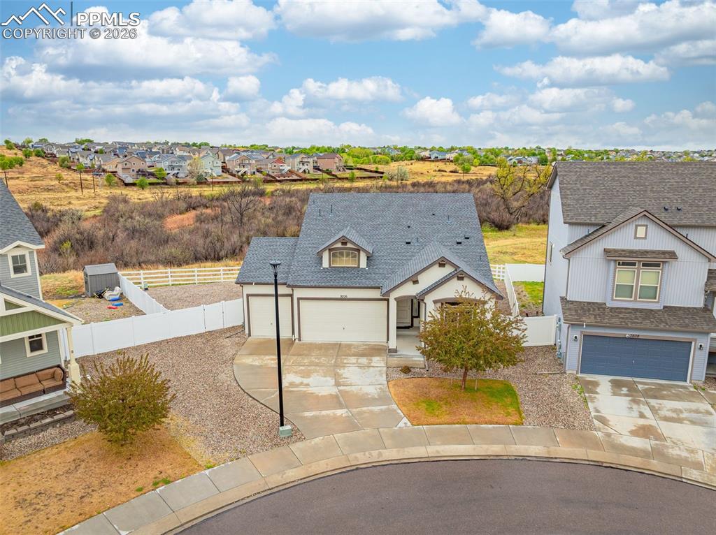 9206 Streamside Trail