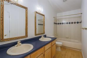 1505 Mount View Lane