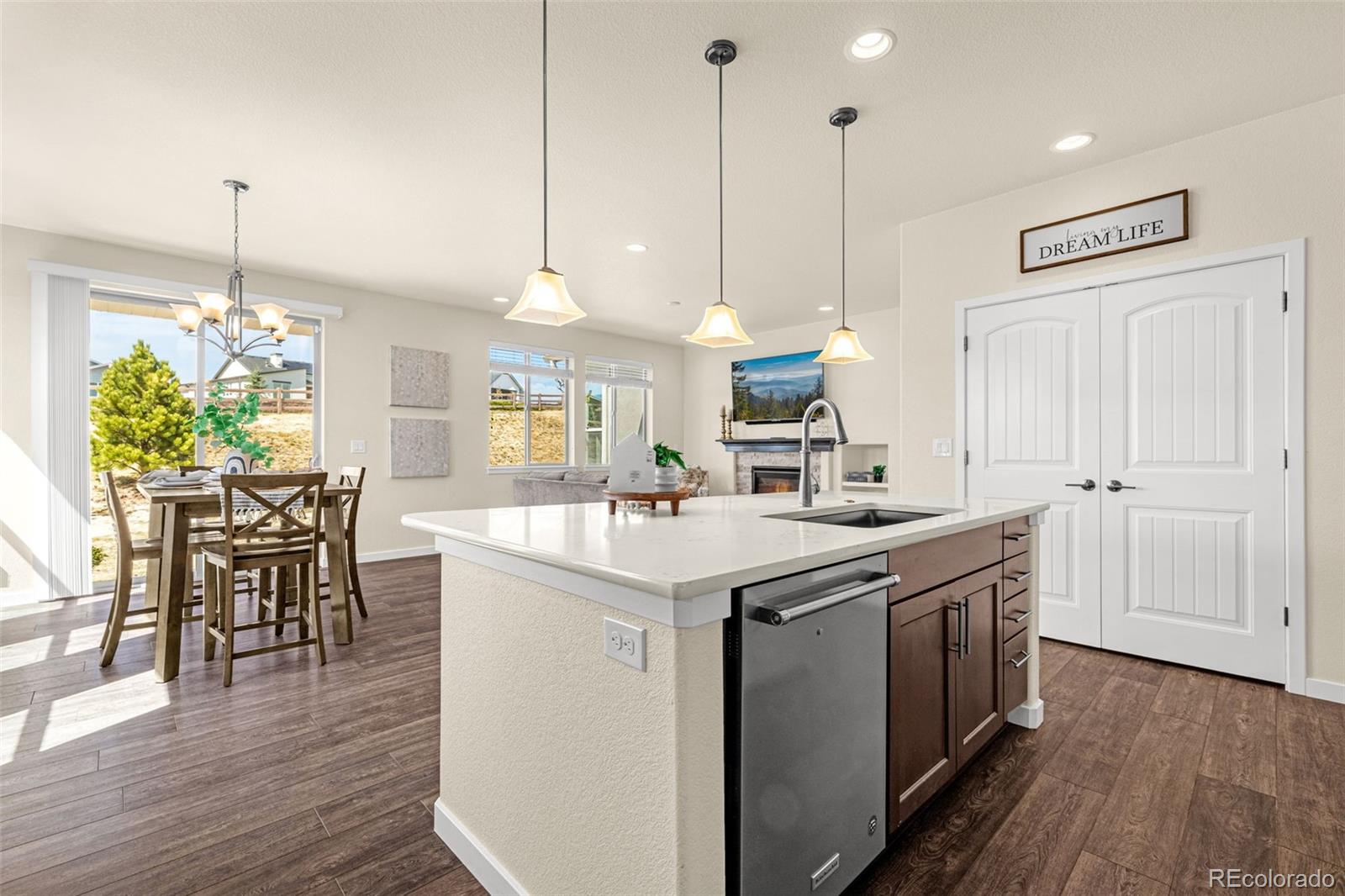 2052 Ruffino Drive