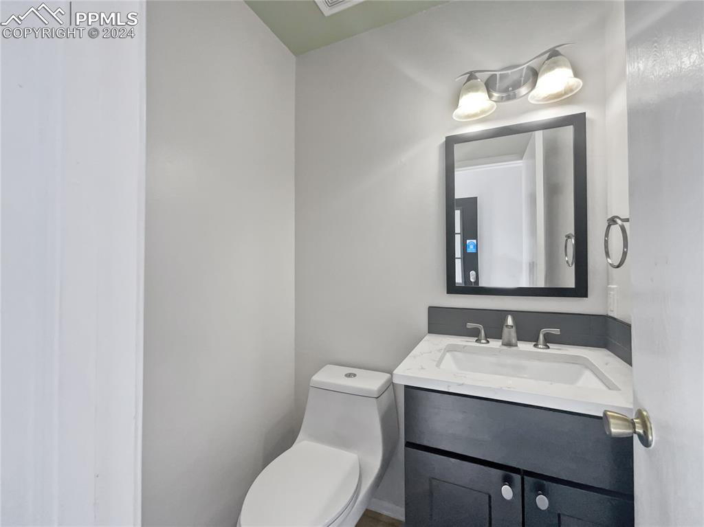 416 W Rockrimmon Boulevard F