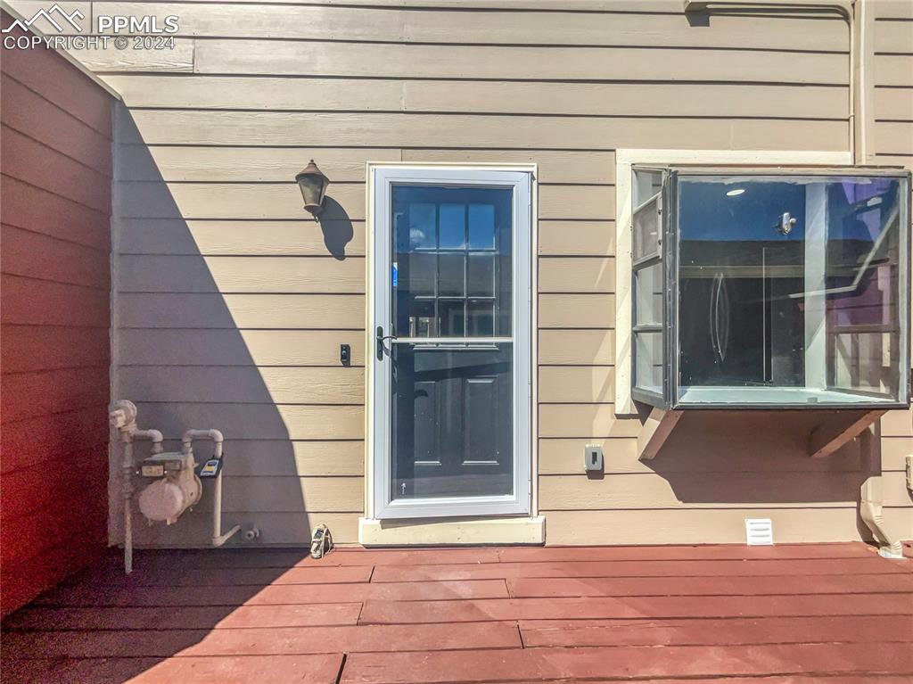 416 W Rockrimmon Boulevard F