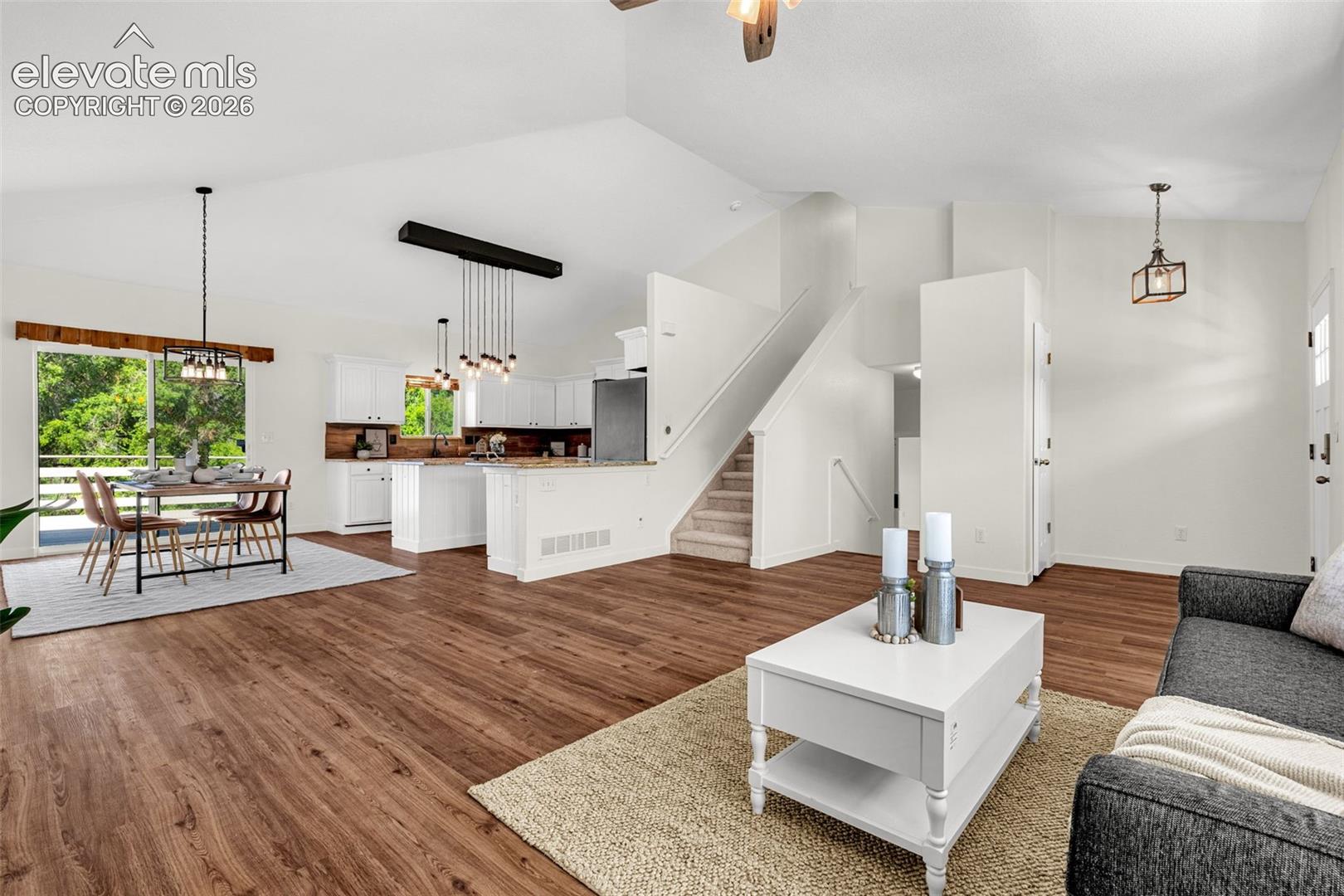 11185 Falling Star Road