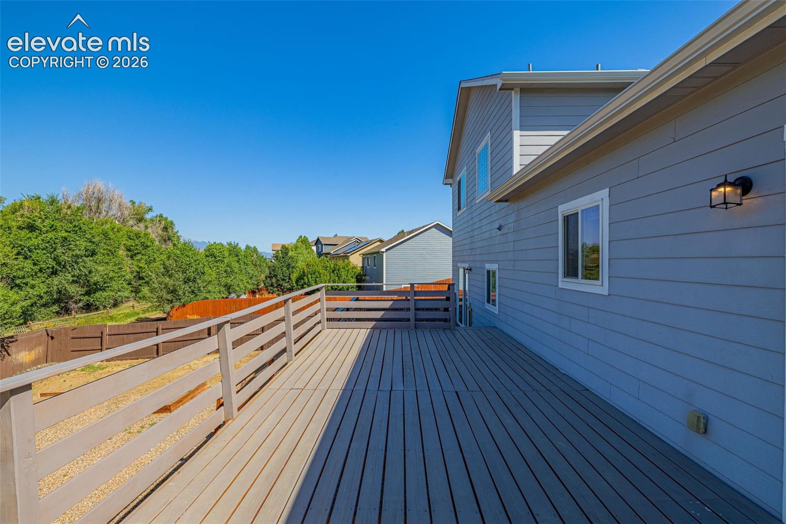 11185 Falling Star Road