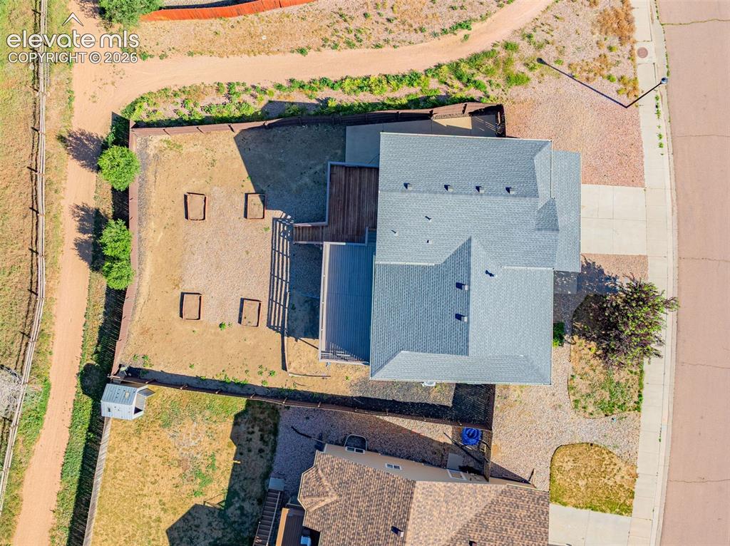 11185 Falling Star Road
