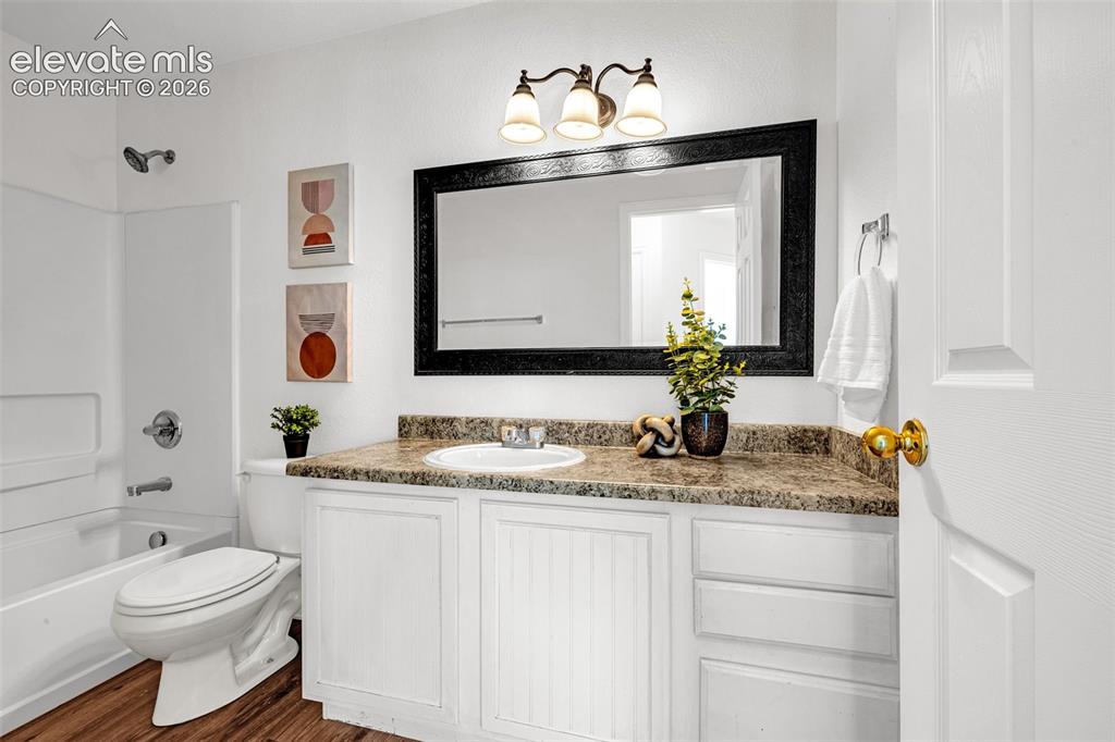 11185 Falling Star Road
