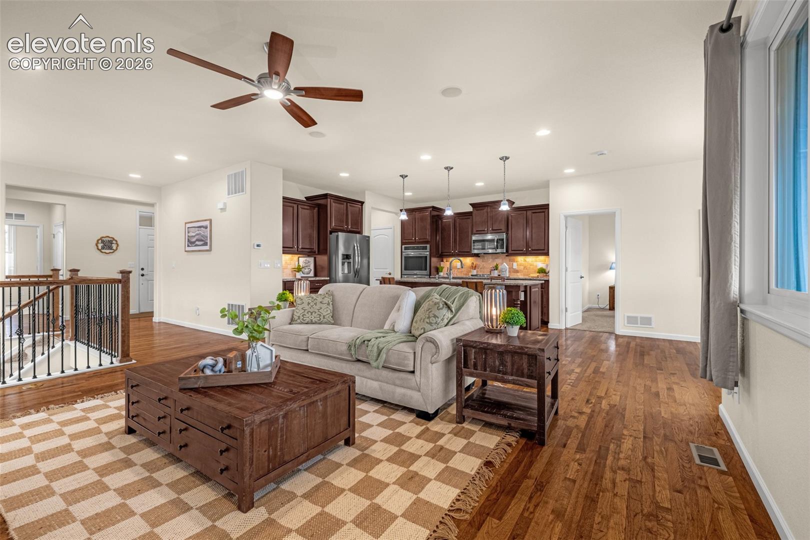 1434 Promontory Bluff View