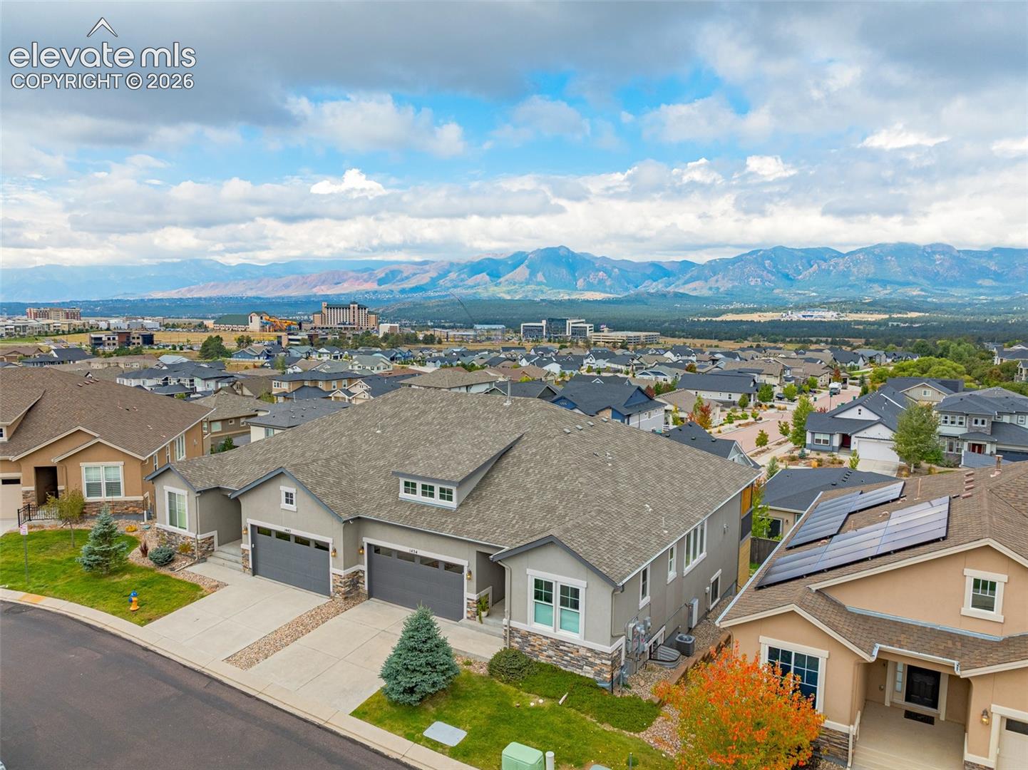1434 Promontory Bluff View